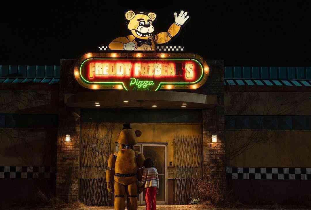 Five Nights At Freddy's First Look Visual