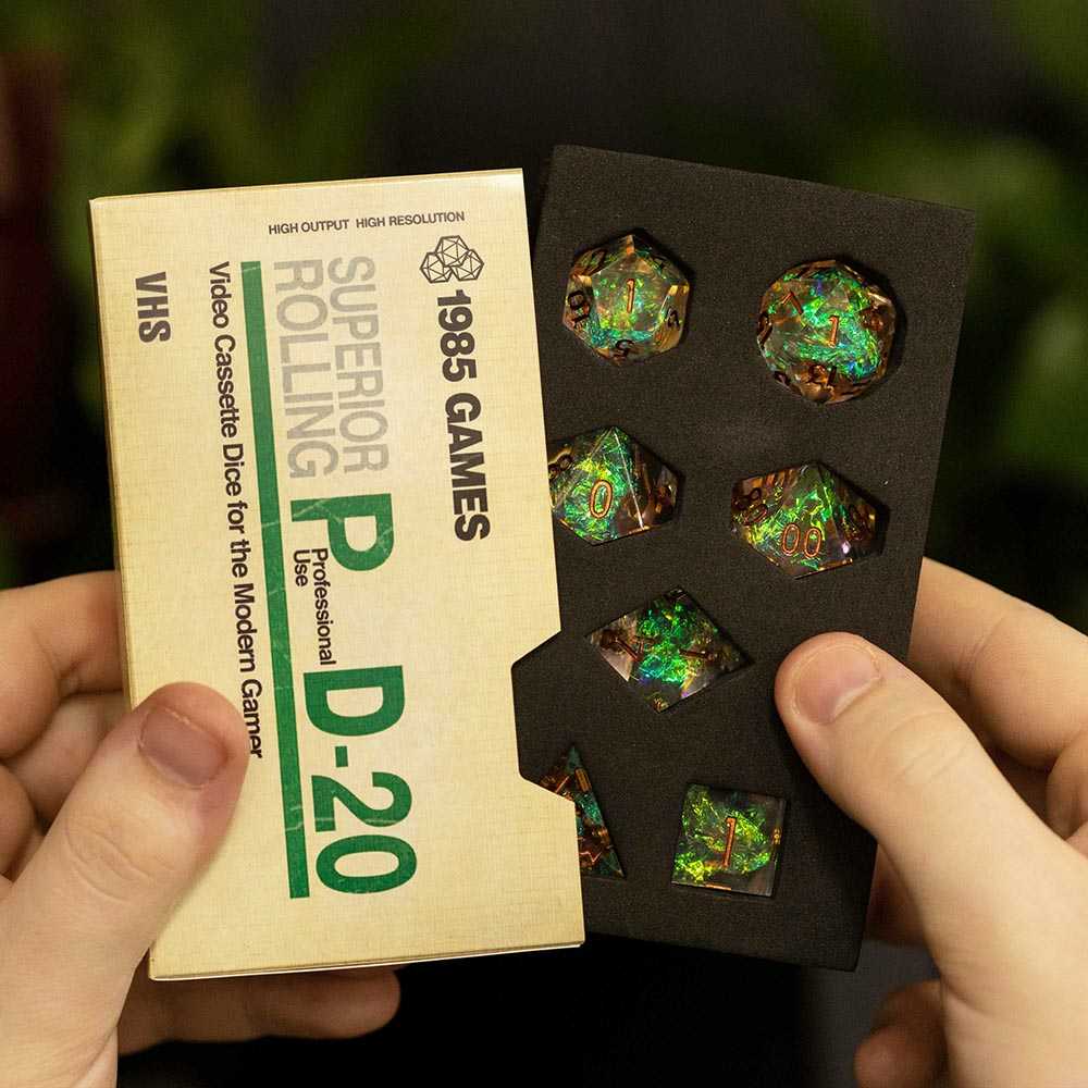 1985 Games- Superior Rolling Dice P-D-20 (VHS Cassette Dice)