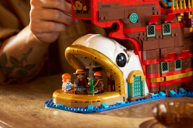 LEGO® ONE PIECE The Baratie Floating Restaurant (Resturant Closeup)
